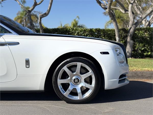 2018 Rolls-Royce Dawn Inspired By Fashion in Andalusian White - exterior photo 11