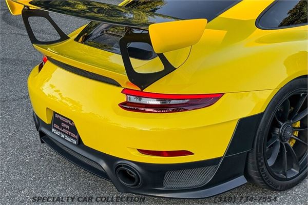 2018 Porsche 911 GT2 RS in Racing Yellow - exterior photo 13