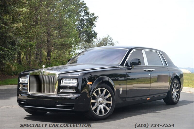 2017 Rolls-Royce Phantom EWB in Black - exterior photo 1