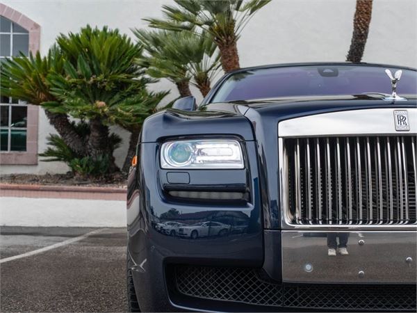 2013 Rolls-Royce Ghost in Midnight Sapphire - exterior photo 12