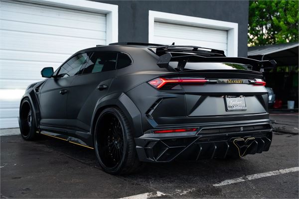 2021 Lamborghini Urus Mansory in Black - exterior photo 6