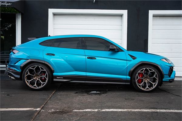 2024 Lamborghini Urus Performante in Blu Uranus - exterior photo 7