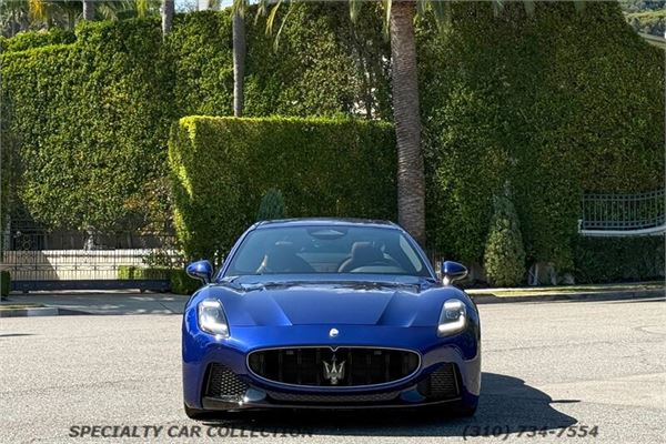 2024 Maserati GranTurismo in Blu Emozione - exterior photo 4