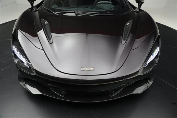 2018 McLaren 720S in Quartz - exterior photo 13
