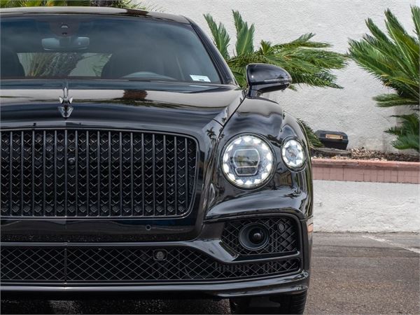 2025 Bentley Flying Spur Edition 8 in Beluga - exterior photo 12