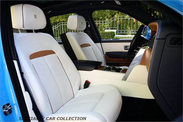 2019 Rolls-Royce Cullinan in Galileo Blue - interior photo 21