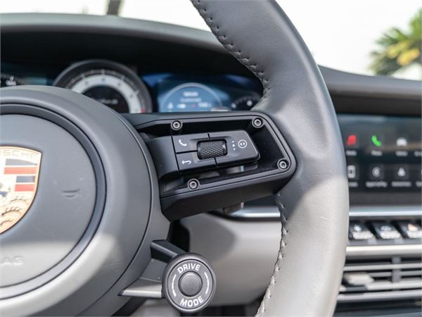 2023 Porsche 911 Turbo in Gentian Blue Metallic - interior photo 21