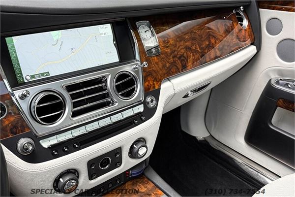 2012 Rolls-Royce Ghost Mansory in English White - interior photo 18