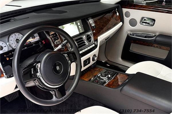 2012 Rolls-Royce Ghost Mansory in English White - interior photo 17