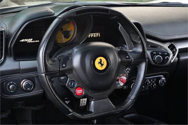 2011 Ferrari 458 Italia Coupe in Bianco Avoria - interior photo 18