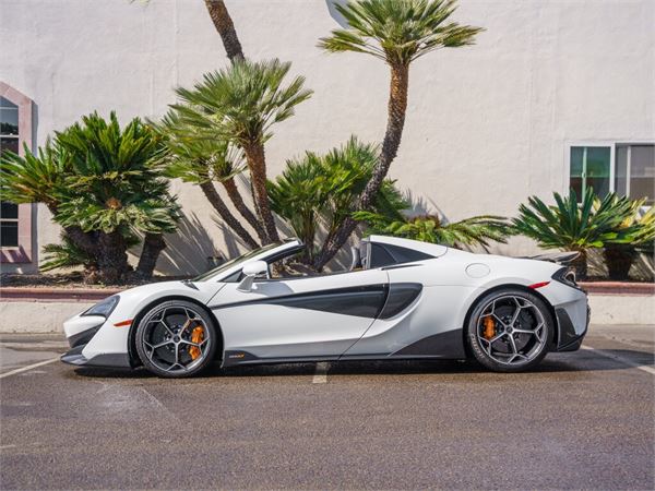 2020 McLaren 600LT in Silica White - exterior photo 14