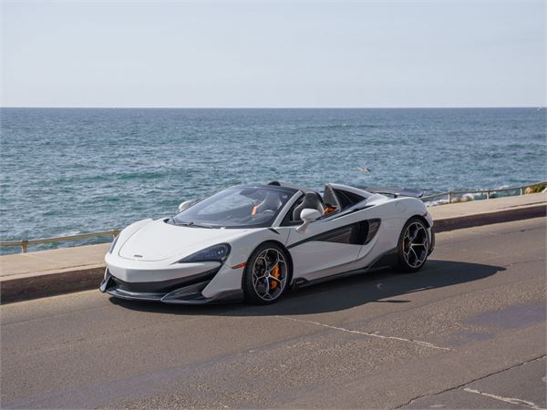 2020 McLaren 600LT in Silica White - exterior photo 2