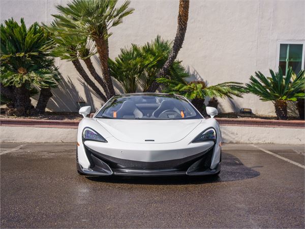 2020 McLaren 600LT in Silica White - exterior photo 3