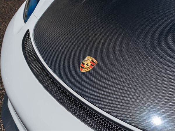 2025 Porsche 718 Cayman GT4 RS Weissach in White - exterior photo 12