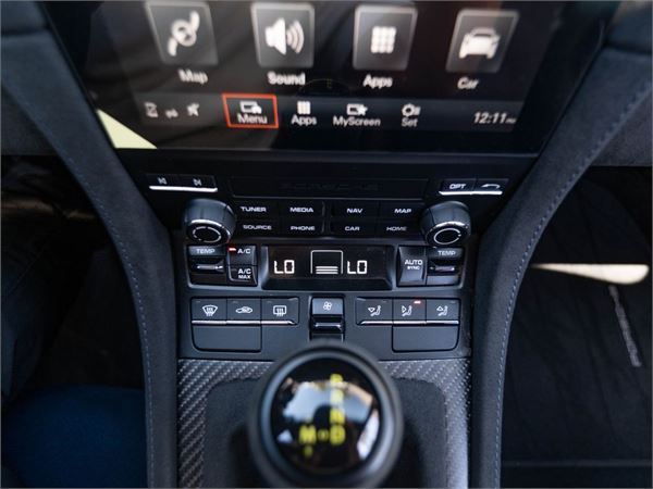 2025 Porsche 718 Cayman GT4 RS Weissach in White - interior photo 23