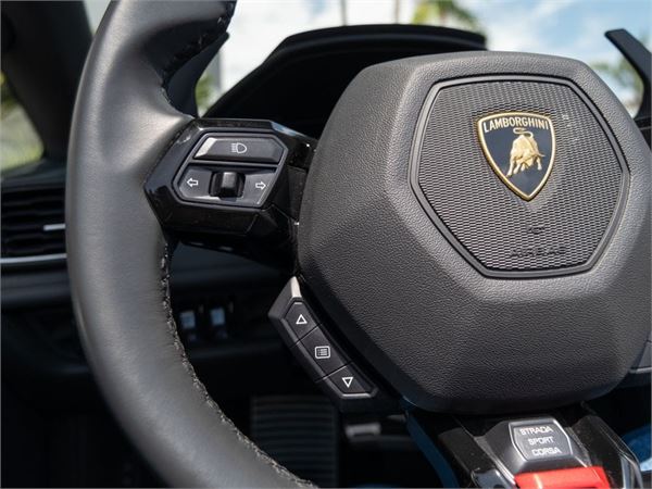 2023 Lamborghini Huracan EVO in Blu Astraeus Metallic - interior photo 22