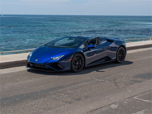 2023 Lamborghini Huracan EVO in Blu Astraeus Metallic - exterior photo 2