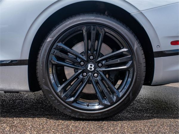 2023 Bentley Continental GT V8 in Moonbeam - exterior photo 8