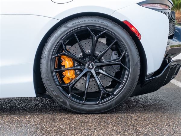 2025 McLaren Artura in Silica White - exterior photo 11