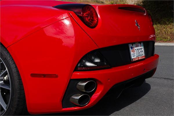 2014 Ferrari California in Rosso Corsa - exterior photo 20
