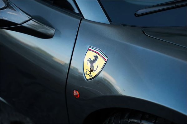 2016 Ferrari 488 Spider in Grigio Silverstone - exterior photo 15