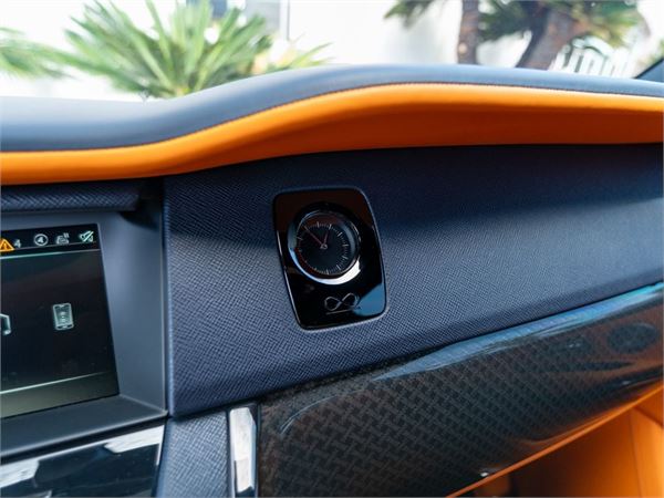 2023 Rolls-Royce Cullinan Black Badge in Midnight Sapphire - interior photo 23