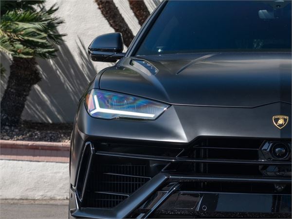 2024 Lamborghini Urus S in Nero Noctis Metallic - exterior photo 15