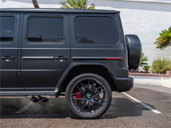 2025 Mercedes-Benz G63 AMG Manufaktur Edition in Manufaktur Night Black - exterior photo 5