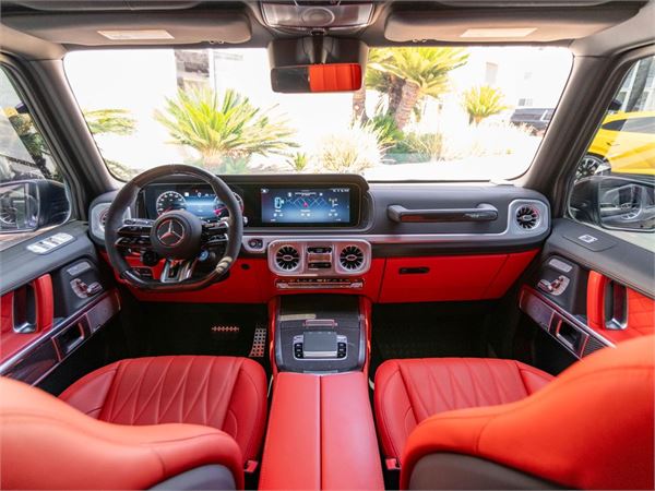 2025 Mercedes-Benz G63 AMG Manufaktur Edition in Manufaktur Night Black - interior photo 14