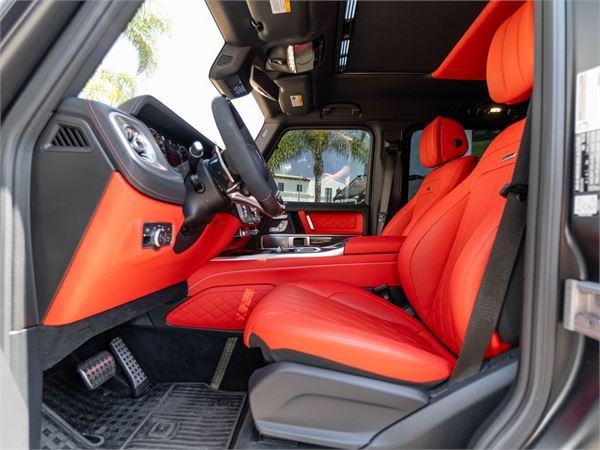 2025 Mercedes-Benz G63 AMG Manufaktur Edition in Manufaktur Night Black - interior photo 23
